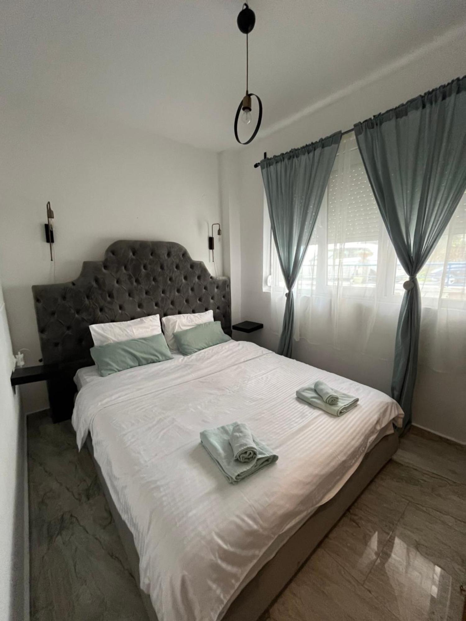 Апартаменты Mila Deluxe Переа Экстерьер фото
